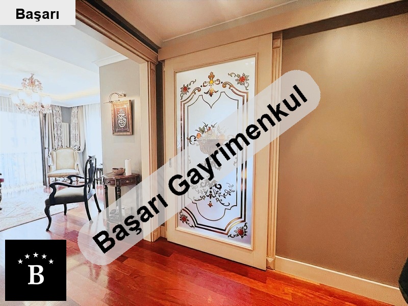 Başarı'dan erenköy çok guzel noktasinda balkonlu lux adres