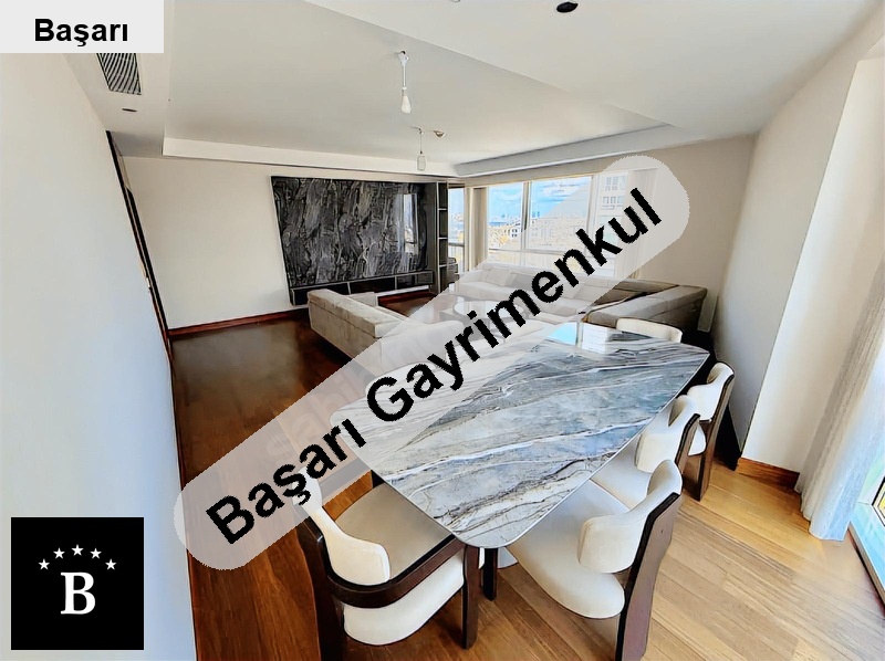 Başarı'dan four wi̇nds'de 223m2  3+1