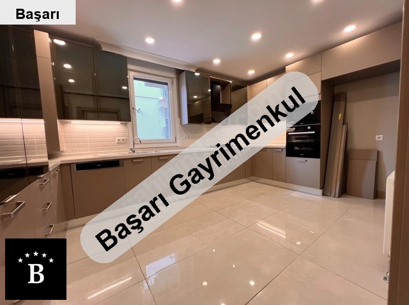 Başarı'dan erenköy sahi̇le marmaraya yakin satilik katta tek sifir 4+1