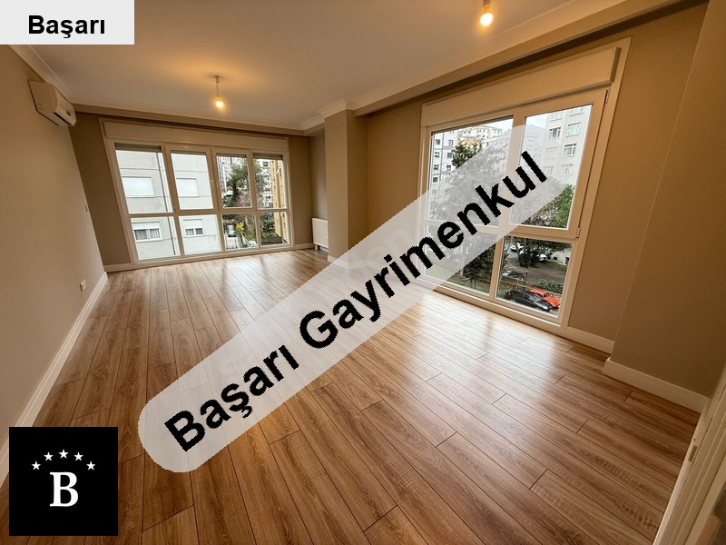Başarı'dan erenköy'de 7/24 günli̇kli̇ balkonlu ebanyolu 130m2 3+1
