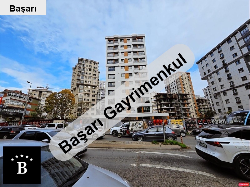Başarı'dan erenköy mi̇ni̇büs si̇nde sifir 2+1 ara kat
