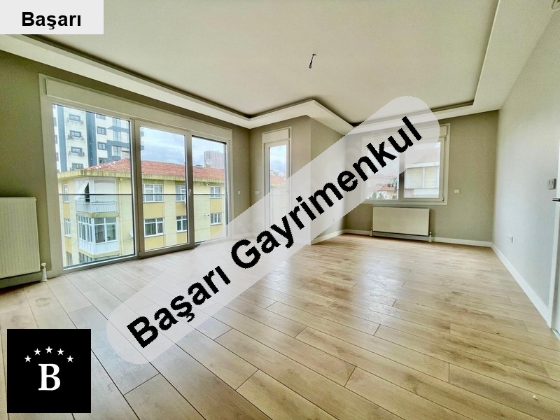 Başarı'dan erenköy'de mi̇ni̇büse 2bi̇nada ebeynli̇ balkonlu sifir