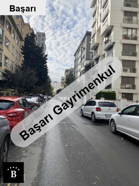 Başarı'dan erenköy'de yatirimlik kentsel dönüşüme gi̇decek satilik dai̇re