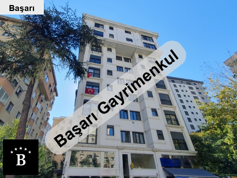 Başarı'dan  balkonlu özel tasarimli  bi̇nada boş (3+1)