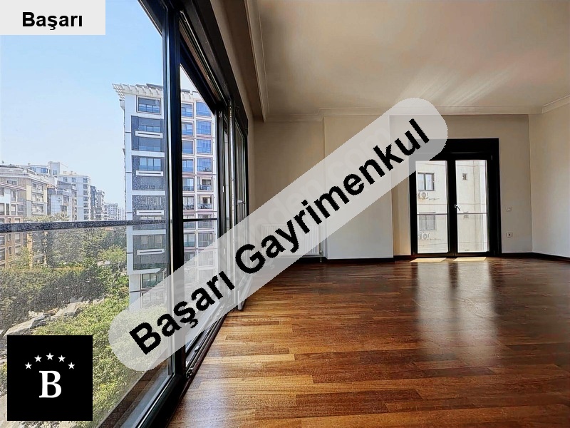 Başarı'dan suadiye feride geçidi'ne komşu oturuma hazır 3+1