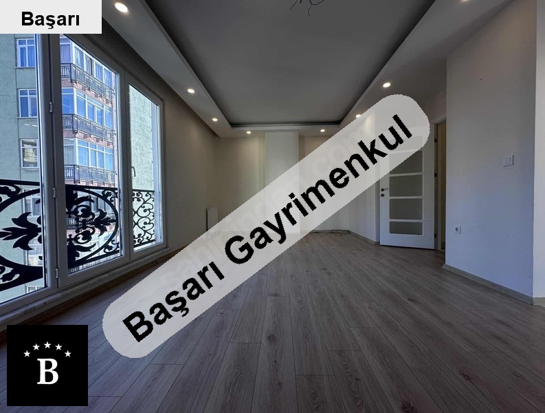 Başarı'dan suadi̇ye'de 3 yillik bi̇nada satilik 2+1 dai̇re (boş)