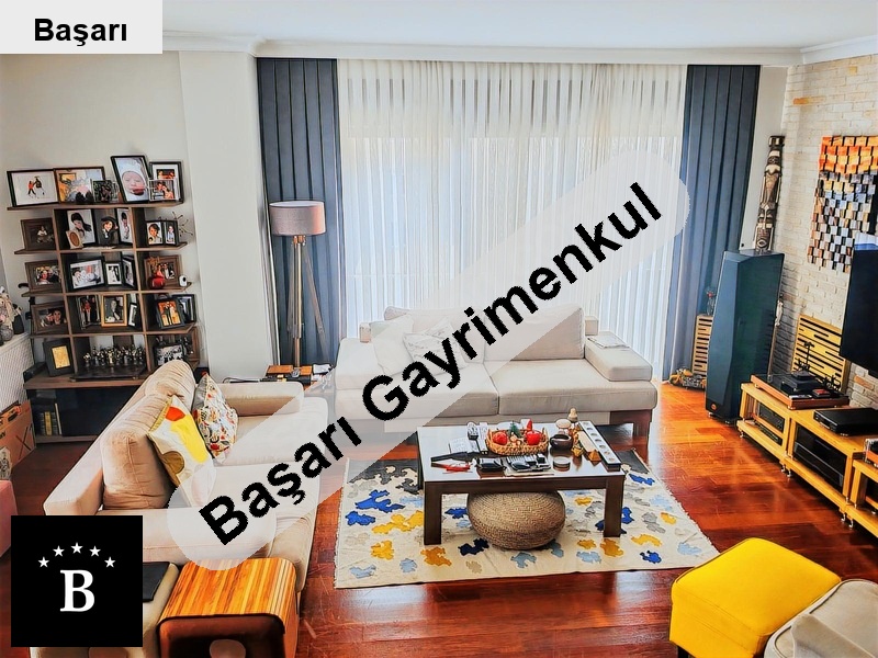 Başarı'dan şemsettin günaltay sinde 7 katlı binada 6 katta net 112 m2