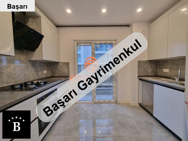 Başarı'dan  suadi̇ye bostanci i bağdat si̇ne çok yakin 3+1