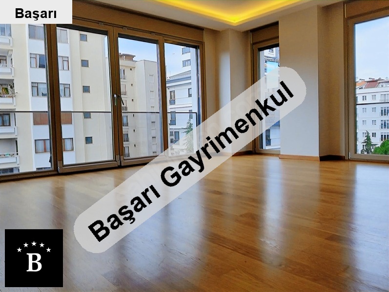 Başarı'dan suadiye bağdat caddesine yakın 3 yıllık binada 2+1