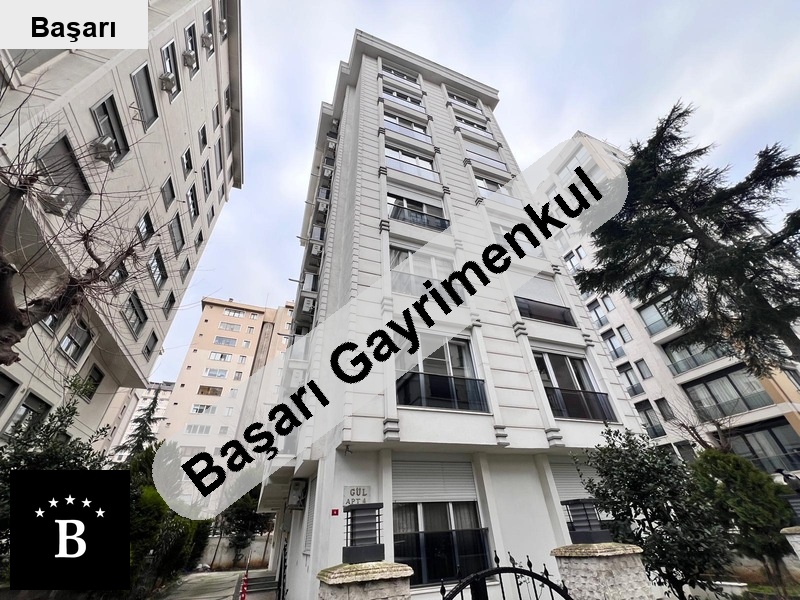 Başarı'dan erenköy'de 2+1 kombi̇li̇ 90 m² marmaraya yakin firsat