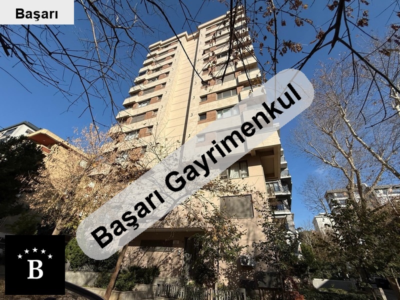 Başarı'dan suadiye'de bağdat cad yakın prestijli binada balkonlu geniş 2+1