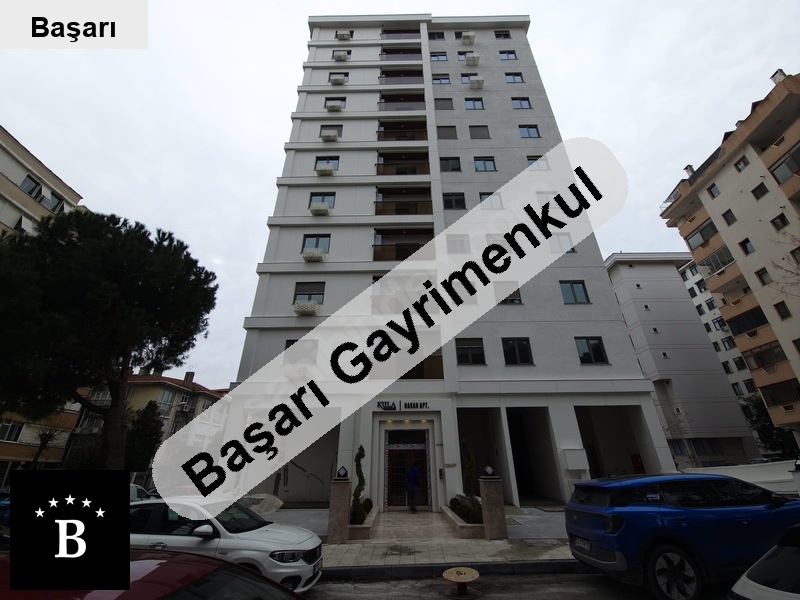 Başarı'dan  bağdat cd 3 bi̇na sifir balkonlu ebvbanyolu 3+1 125m2