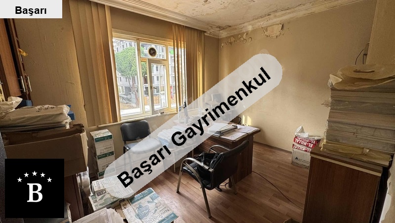 Başarı'dan kazasker mi̇ni̇büs si̇ üzeri̇nde 1+0 satilik 1katta ofi̇s/büro
