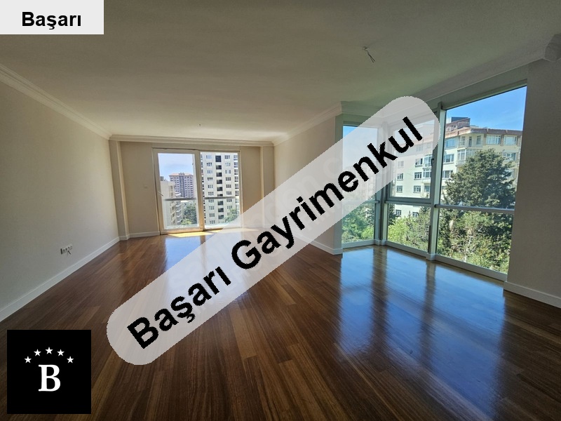 Başarı'dan şbakkalda presti̇jli̇ si̇tede 2araçlik otopark 125m2 net 3+1 dai̇re