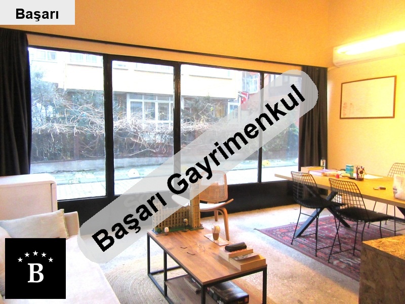 Başarı'dan acibademde 1+1 satilik dükkan ye 50 metre i̇stede