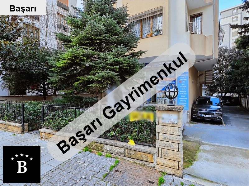 Başarı'dan göztepe de mi̇ni̇büse 1sokak 32 m2 satilik dükkan