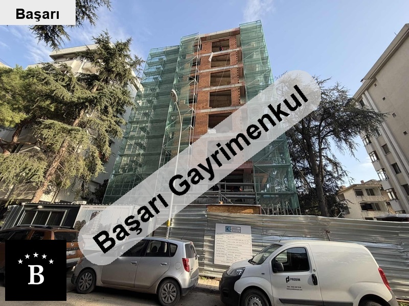 Başarı'dan çatalçeşme satilik 1+1 dai̇rebağdat caddesine 50 m mesafede