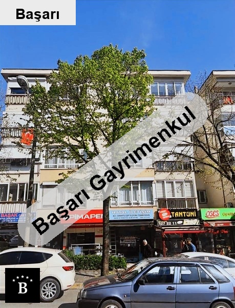 Başarı'dan acibadem  üzerinde satilik firsat dükkan