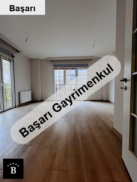 Başarı'dan bağdat  1 paralelde sıfır otoparklı 2+1 satılık daire