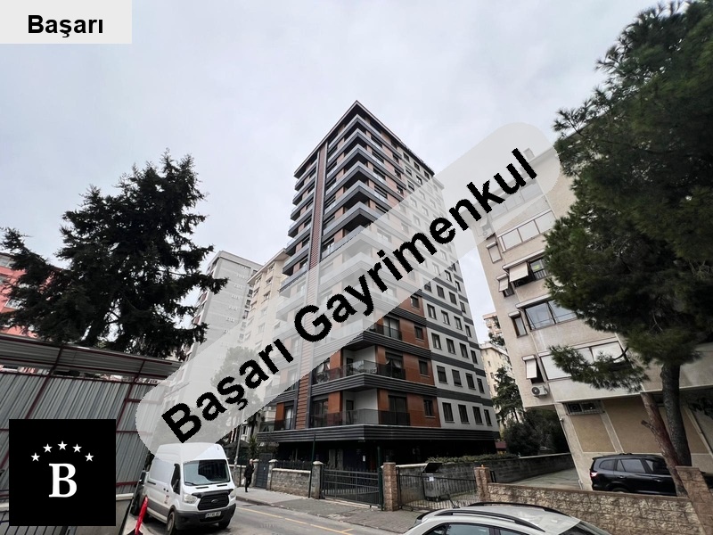Başarı'dan  erenköyde 2020 yapımı 4+1 balkonlu ebeynli 170 m²