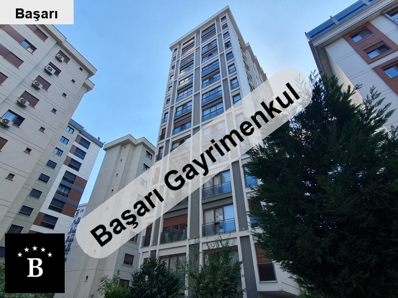Başarı'dan nokta'dan bahari̇yeli̇ sokak geni̇ş mutfakli 43m2 salon lüks 3+1