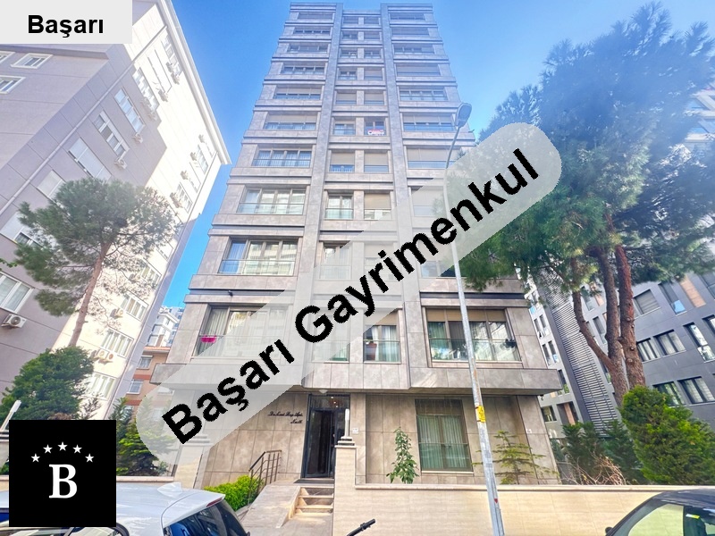 Başarı'dan suadiye marmaray'a yakın konumda 130 m² 3+1 daire