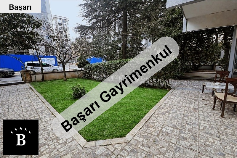 Başarı'dan göztepe çiftehavuzlarda i̇şlek  otoparklı 40 m² dükkan
