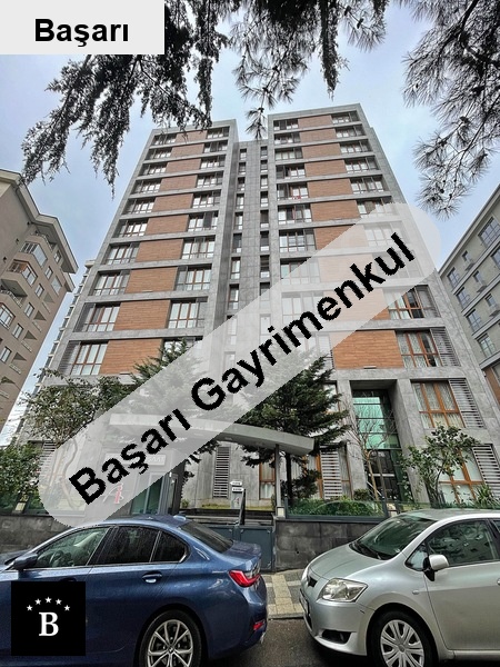 Başarı'dan bostanci'da çok i̇yi̇ konumlu satilik 2+1 dai̇re