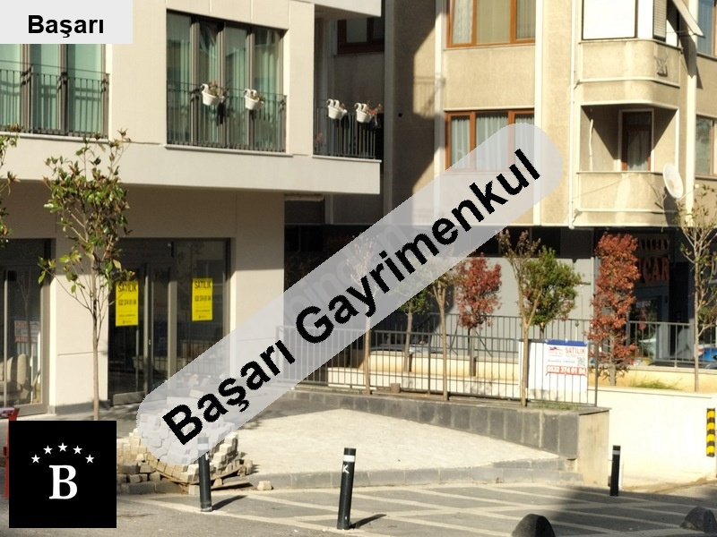 Başarı'dan ressam sali̇h eri̇mez cad üstü ön kullanimli 25 m2 satilik dükkan