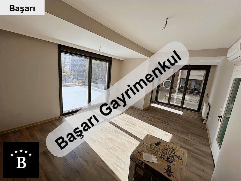 Başarı'dan erenköy ethemefendi̇'de terasli ofi̇s/konut