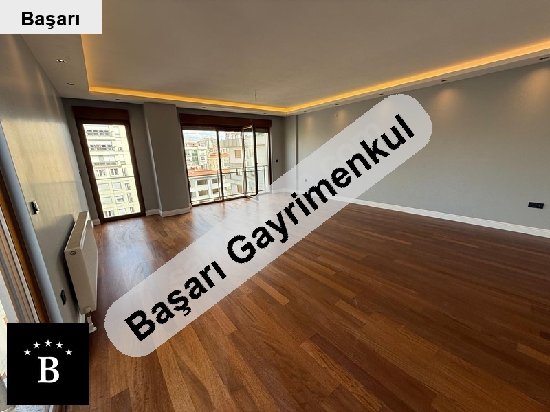bağdat si̇ne yakin 130m² net ferah dai̇re