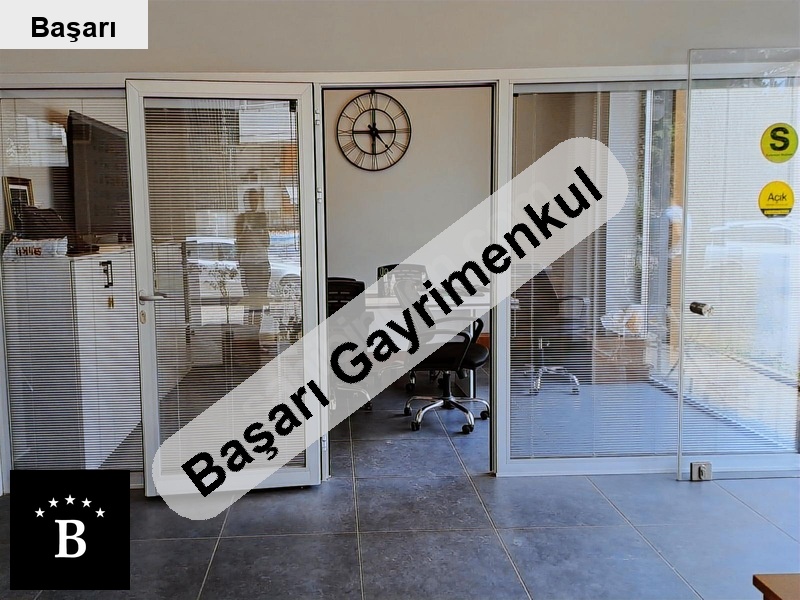 Başarı'dan stfa blokları kozyatağı acıbadem hastanesi karşısı şık tadilatlı