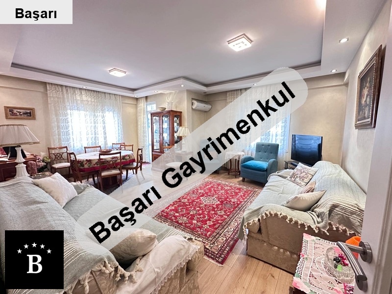 Başarı'dan  kozyataği acibadem has yakin 3+1 satilik dai̇re