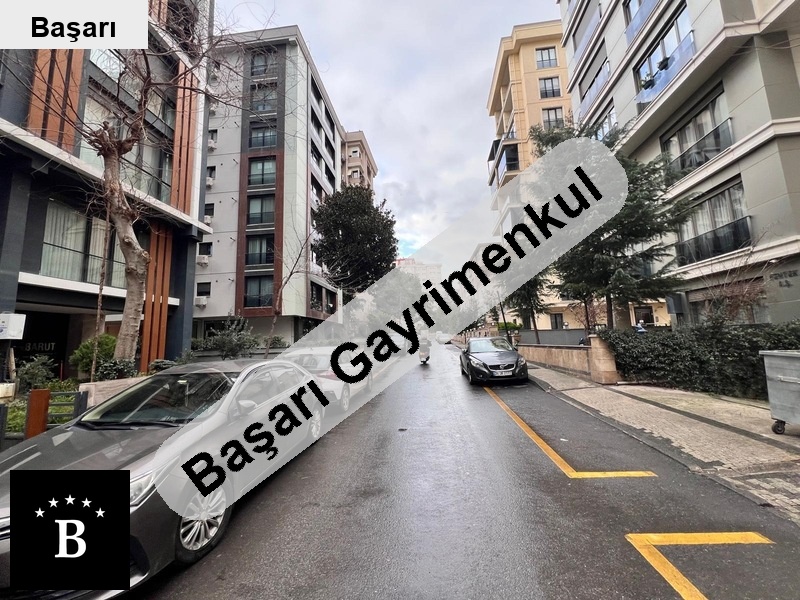 Başarı'dan erenköy'de marmaraya çok yakin 2+1 yüksek gi̇ri̇ş 75m² net
