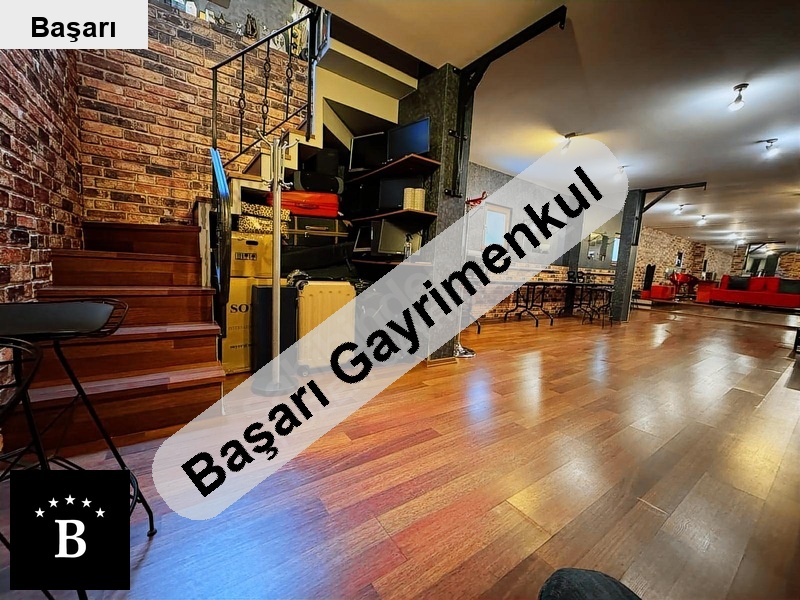 Başarı'dan erenköy'de bağdat cad yakını müstakil girişli 265m² 4+1