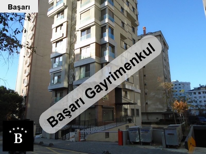 Başarı'dan kadıköy fenerbahçede iyi konumda yatırımlık sıfır dükkan