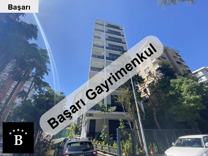 Başarı'dan erenköy yürekli̇ sokakta geni̇ş m2 5+1 dubleks