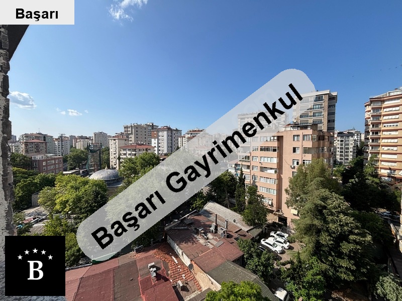 Başarı'dan erenköyde 2025 yapimi buti̇k bi̇nada 3+1