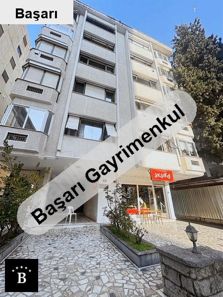 Başarı'dan  bağdatla cemi̇ltopuzlu inda 45m2+45m2 dükkan