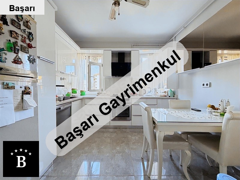 Başarı'dan firsat! erenköy ruh  sinire yakınmimari dekorlu 135m² 3+1