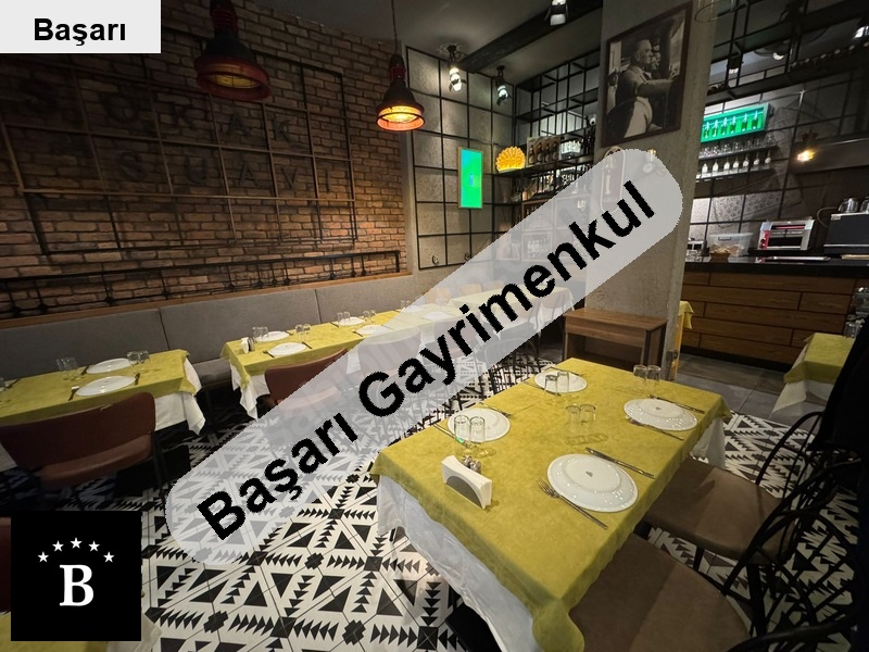 Başarı'dan nazım hikmet kültür merkezi sokağında dükkan