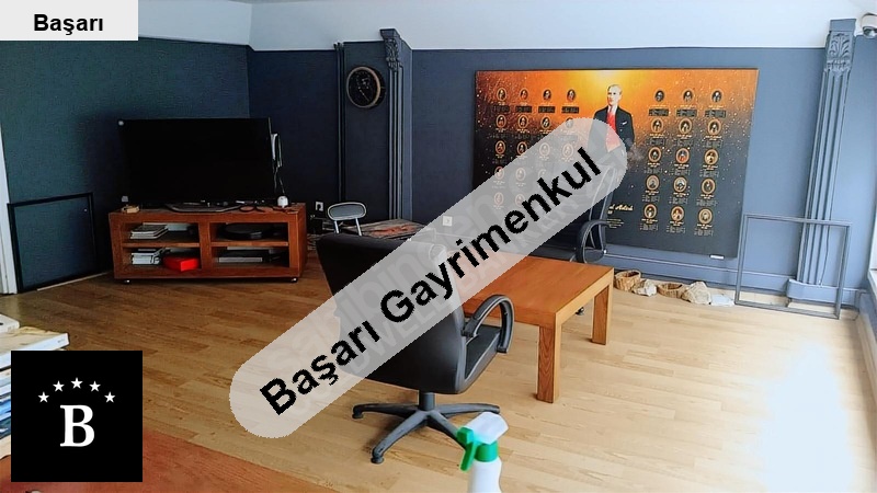 Başarı'dan kadiköy rasi̇mpaşa 340 m2 satilik asma katli dükkan