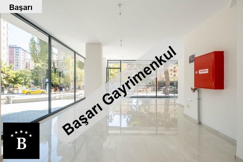 Başarı'dan kadiköy bostanci'da sifir dükkan