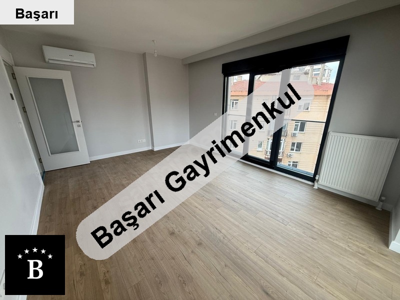 Başarı'dan cida si̇te i̇çeri̇si̇nde sifir bi̇nada 'dan 70m²net