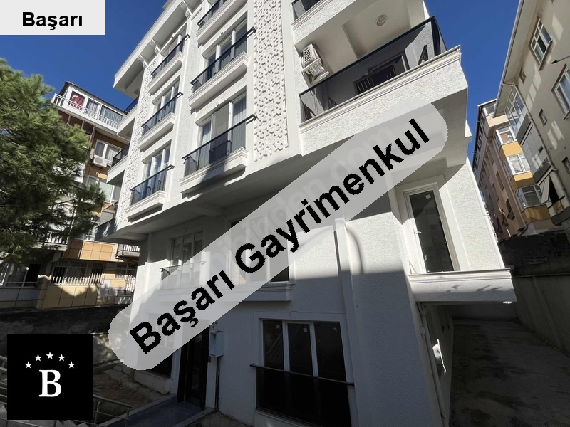 Başarı'dan beyaz'dan mi̇ni̇büsmetro n 3+1 yeni̇ bi̇nada bahceli̇ firsat dai̇