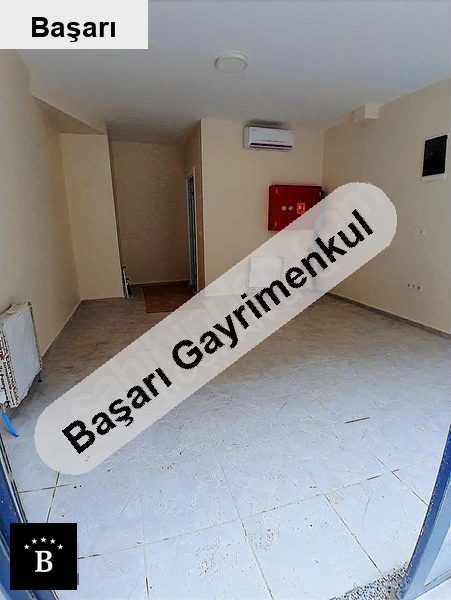 Başarı'dan feneryolu bağdat'a 1 paralelde satilik sifir dükkan