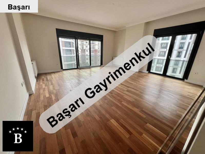 Başarı'dan suadi̇ye feri̇de geçi̇ti̇nde bağdat si̇ne çok yakin yeni̇ 3+1 lüx