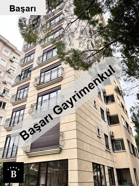 Başarı'dan tempo'dan reşatpaşa konaği yakini genç bi̇nada 3+1 temi̇z dai̇re