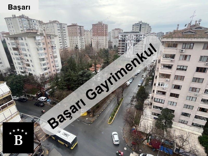 Başarı'dan erenköy ruh si̇ni̇r yakini dekore edi̇lmi̇ş masrafsiz geni̇ş m2 3+1