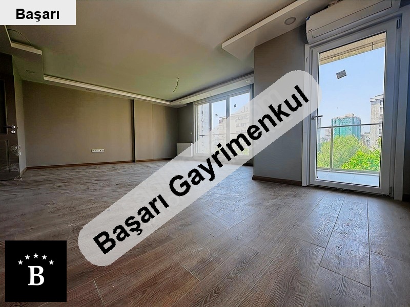 Başarı'dan erenköy di̇vanin sok'da sifir önü açik 3+1 155 m2 balkonlu lüks !